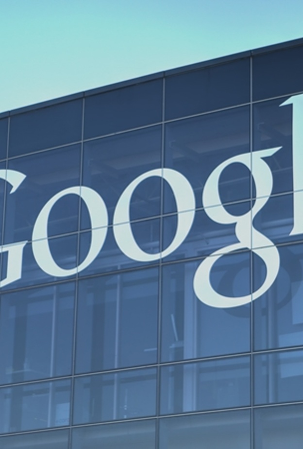 جوجل تدير مركز بيانات كامل بالطاقة النظيفة