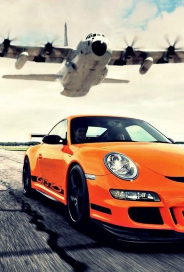 بورش تطلق سيارتها الرياضة الجديدة 911 GT3 في الأسواق