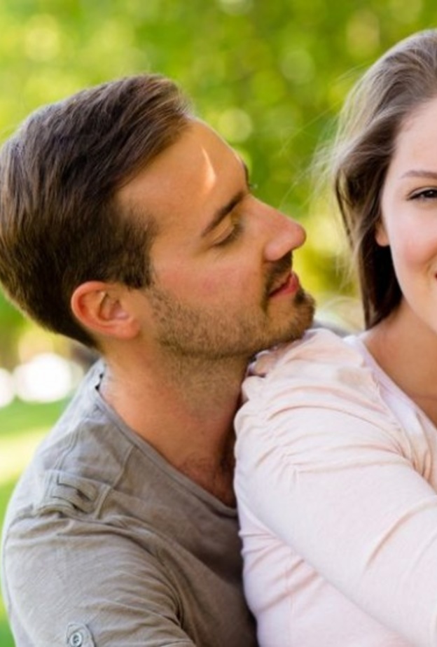 كيف تكونى اكثر جاذبية بعيون زوجك 