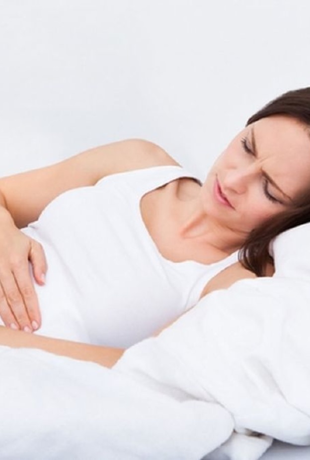 تكيس المبايض أحد أسباب الدورة الشهرية مرتين في الشهر