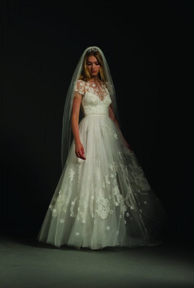 فساتين تل من مجموعة تمبرلي لندن Temperley لخريف 2017 London