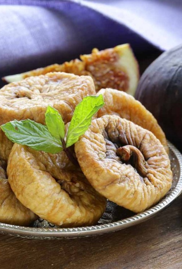 التين المجفف مثالي لفقدان الوزن وتقوية العظام والحفاظ على ضغط الدم