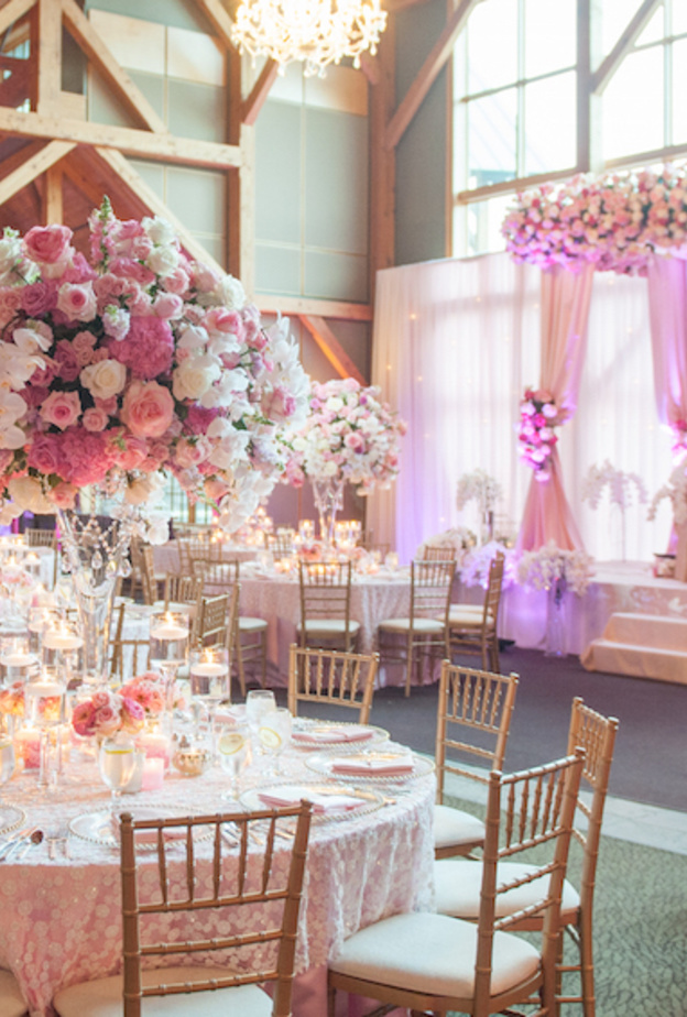 اختاري الوانا متناسقة للورود