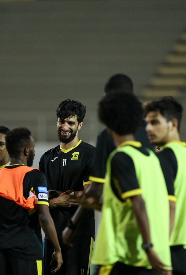 من معسكر اتحاد جدة