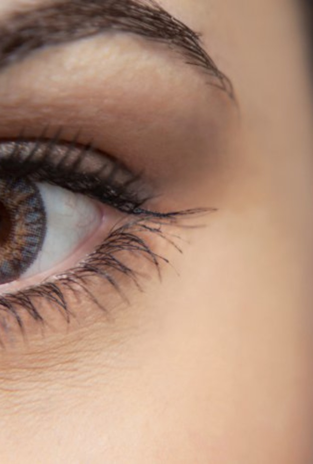 قطرات ترطيب العين علاج سريع للجفاف