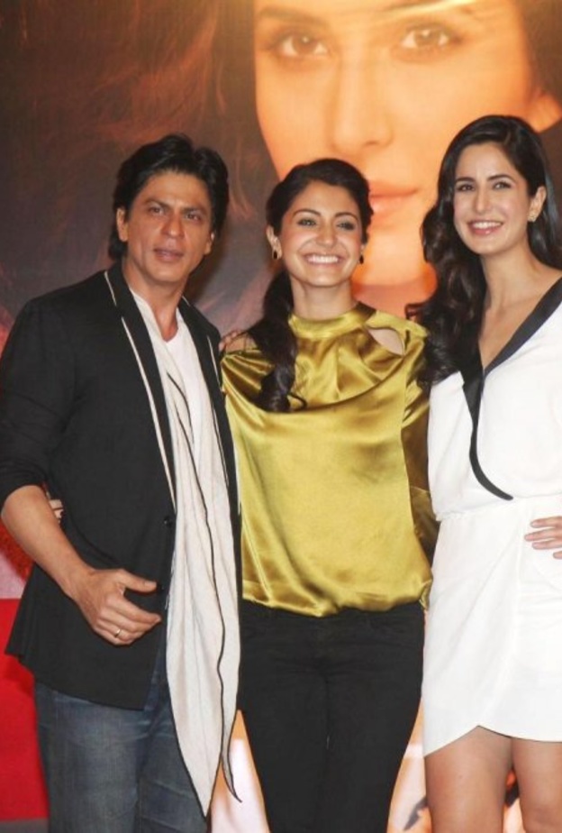 قصة فيلم شاروخان