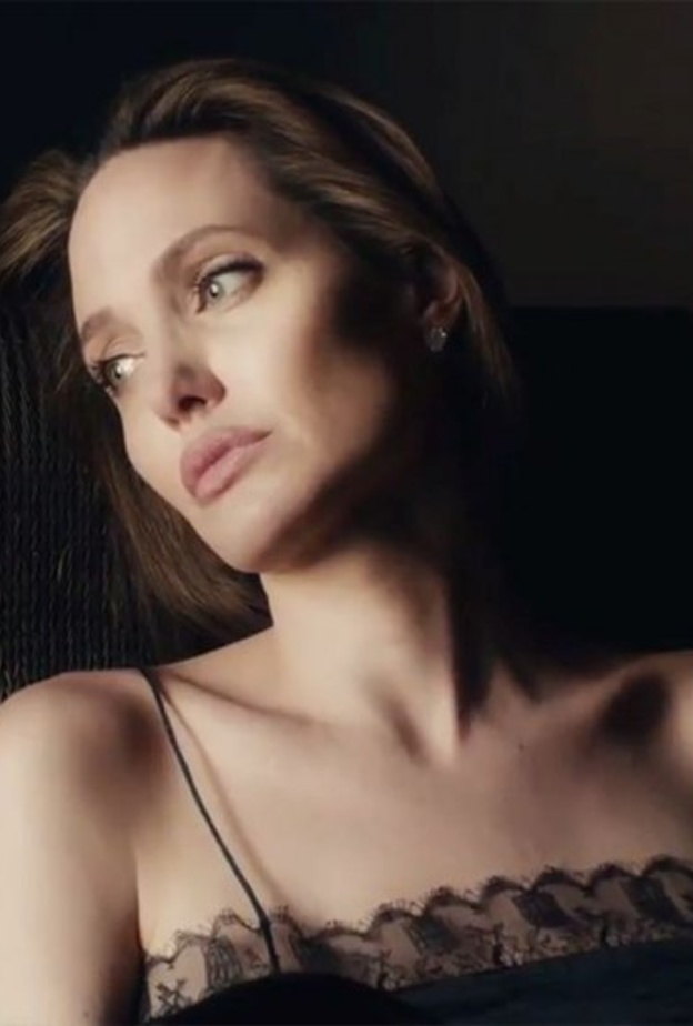 ليندسي شوكس (Lindsay Shookus) حامل في طفل بن أفليك (Ben Affleck)