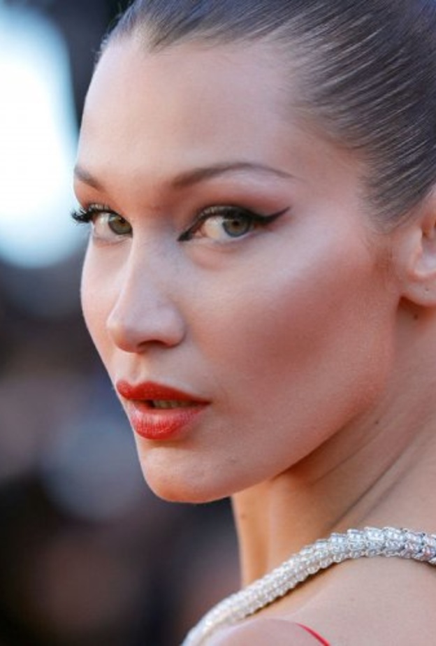 بيلا حديد ترغب في الحصول على جائزة الأوسكار