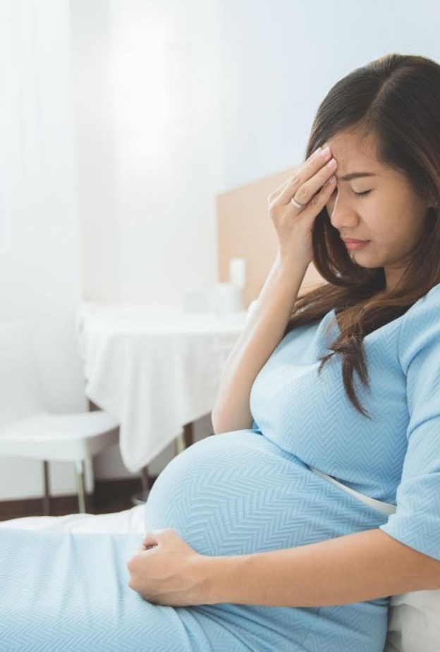 علاقة حرقة المعدة عند الحامل بنمو شعر الجنين 