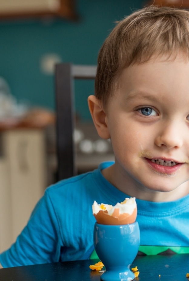 تظهر حساسية البيض على الرضع والاطفال الاقل من عمر 3 سنوات