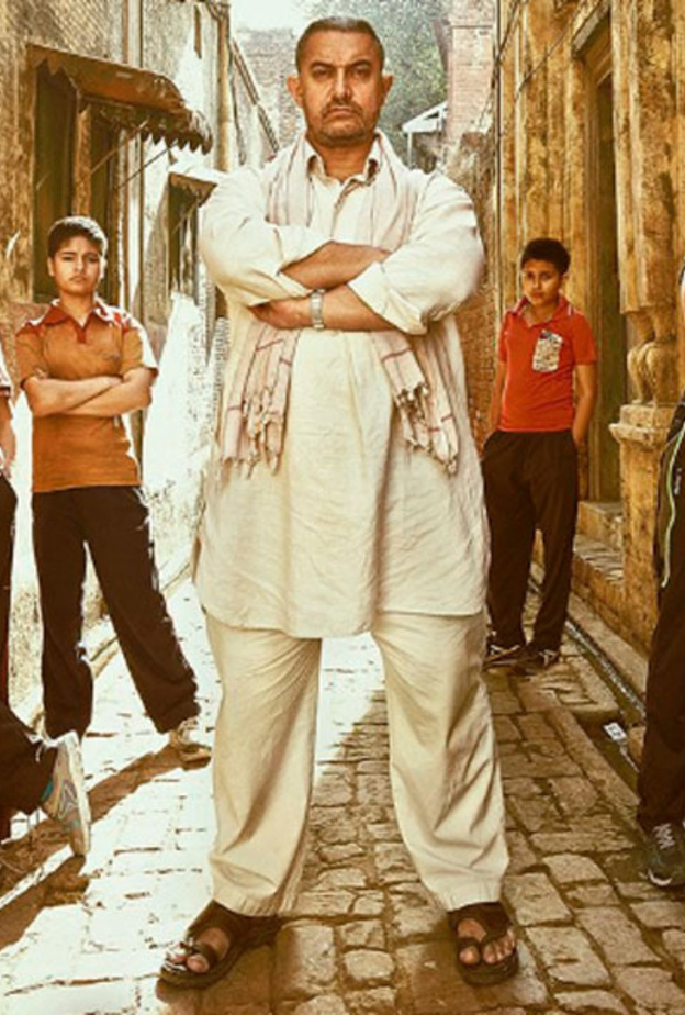 عامر خان سعيد بنجاح فيلمه الجديد Dangal