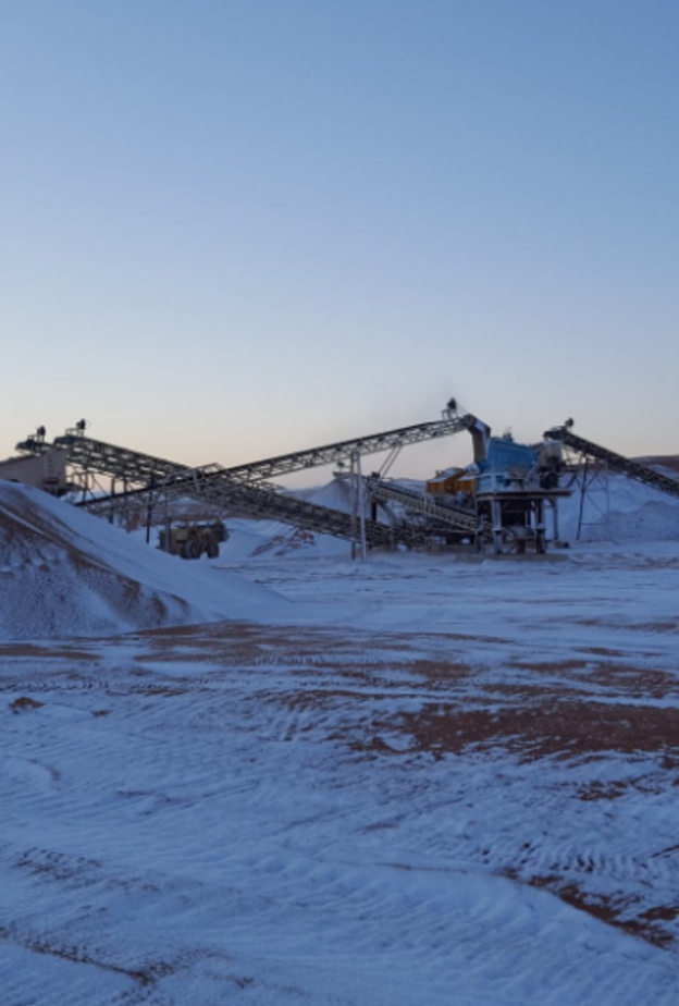 الدفاع المدني في الخرج نجح في التعامل مع 59 حالة احتجاز بسبب الأمطار والسيول داخل المركبات.PNG (696.0