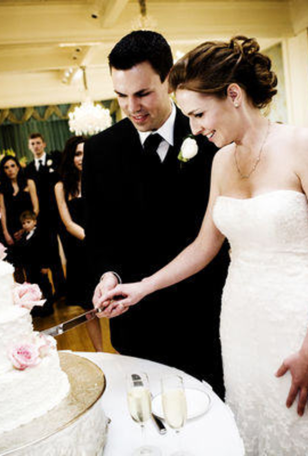 تجنبي دعوة أعداد كبيرة لحفل زفافك