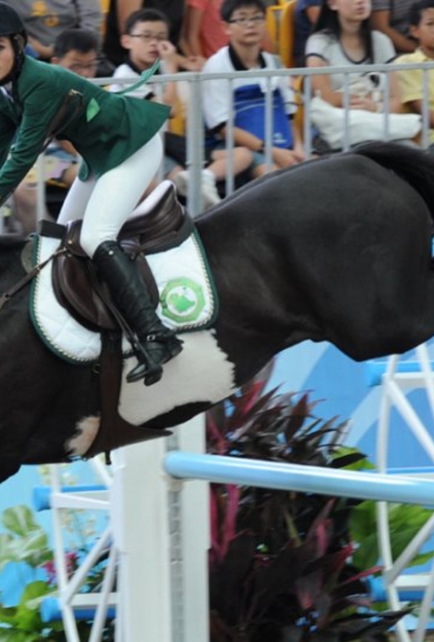 شاركت دلما في الكثير من المسابقات