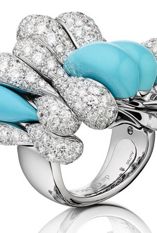 خاتم دي غريسوغونو من الذهب الأبيض والماس والفيروز