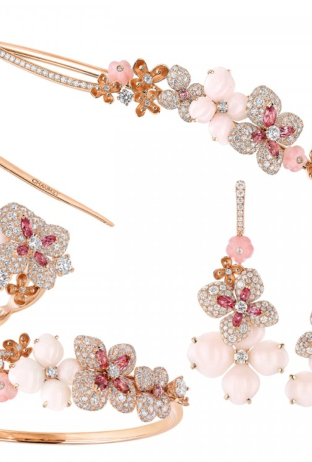 طقم ذهب من شوميه