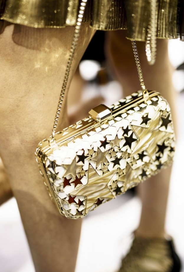 شنط ذهبية كلتش من ايلي صعب Elie Saab