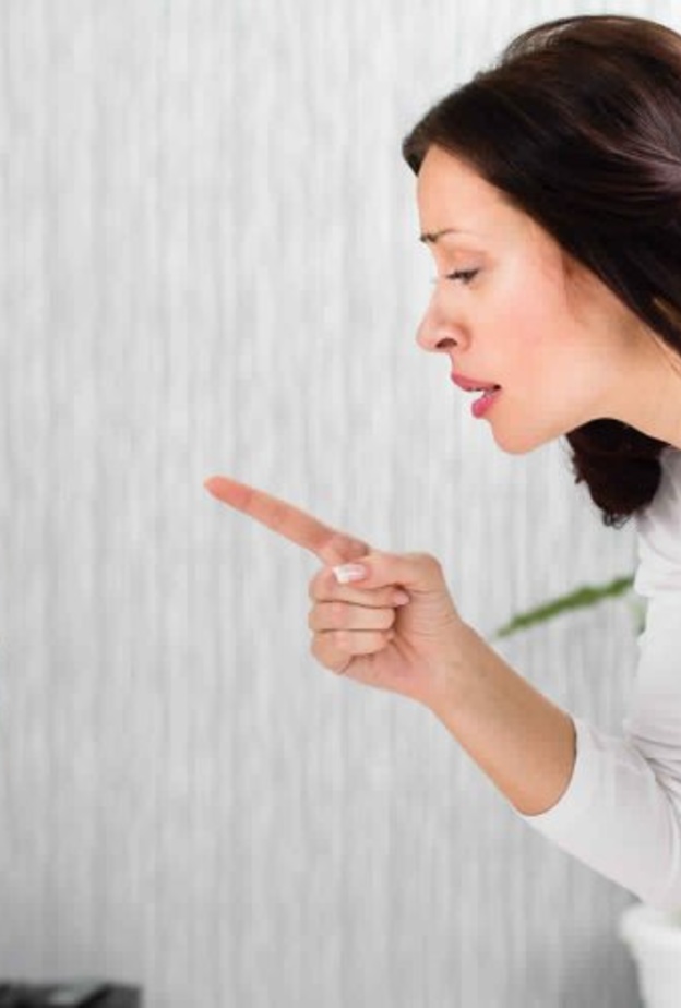 ما تأثير الصراخ على الاولاد وكيف تتجنب الام هذه العادة؟