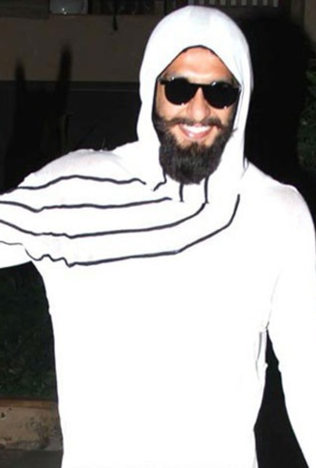 رانفير سينغ لست بمثل جنون ليدي جاجا.