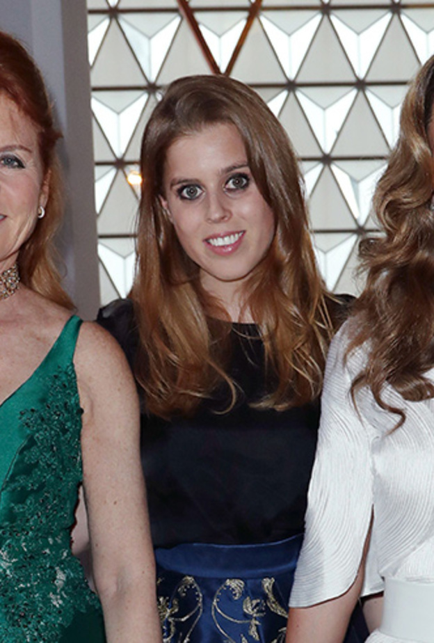 الملكة رانيا تقابل سارة فيرجسون والأميرة بياتريس في مهرجان كان