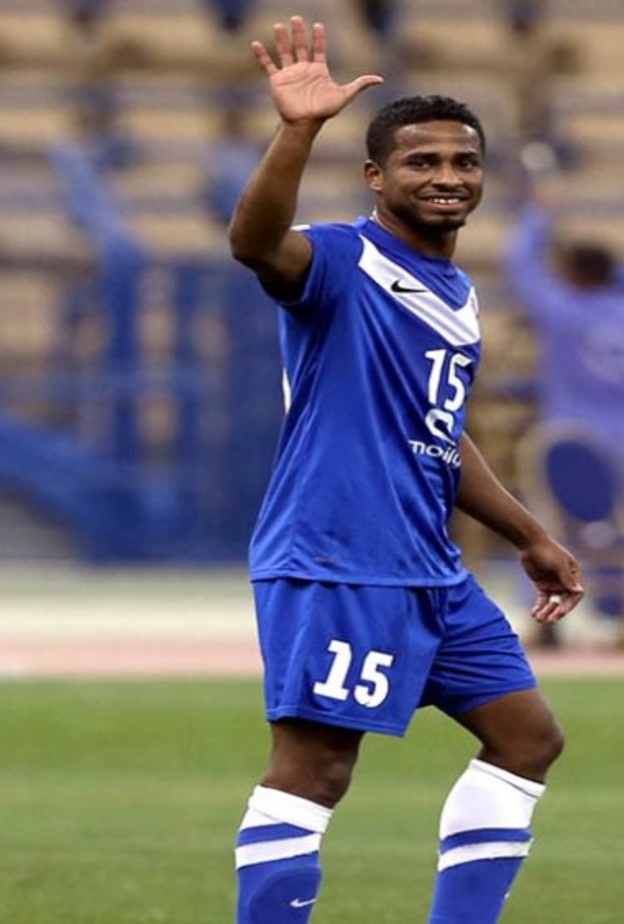 مهاجم المنتخب السعودي الأول بلا فريق