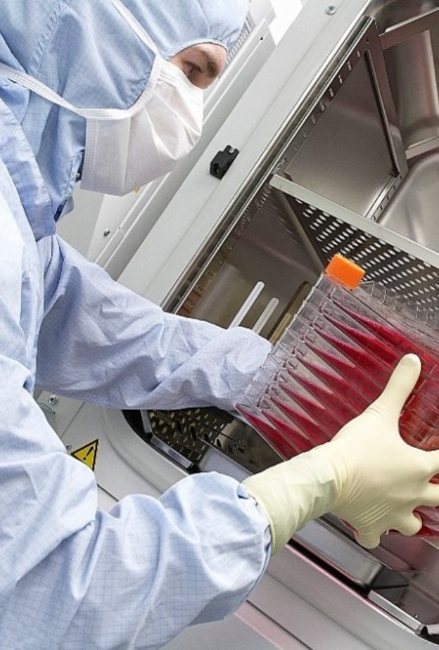 وجود تقارير و دراسات طبية تثبت حدوث مضاعفات للعلاج بالخلابا الجذعية