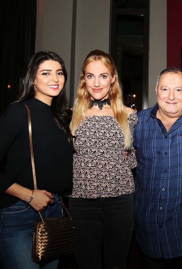 محاور المشاهير عدنان الكاتب برفقة السلطانة هويام ومريم سعيد