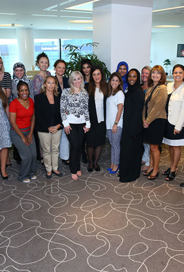 مجلس سيدات أعمال دبي يكشف عن إمكانات الأعضاء خلال ورشة عمل مع كلية هولت الدولية