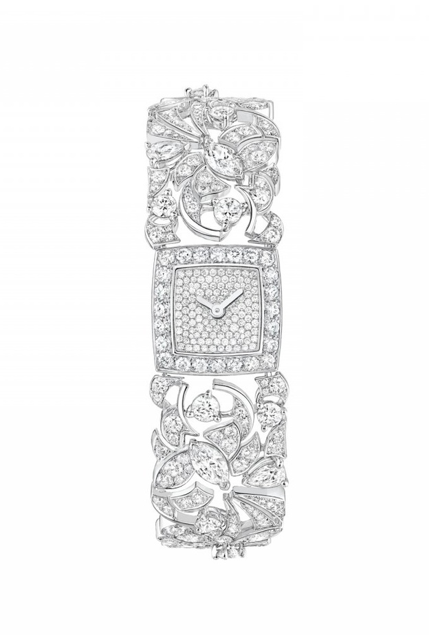 ساعة شانيل من الذهب الأبيض والماس