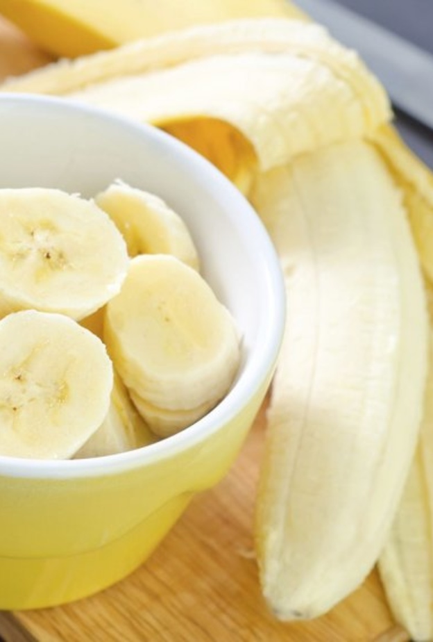 من شروط رجيم الموز تجنب تناول الطعام بعد الثامنة مساء