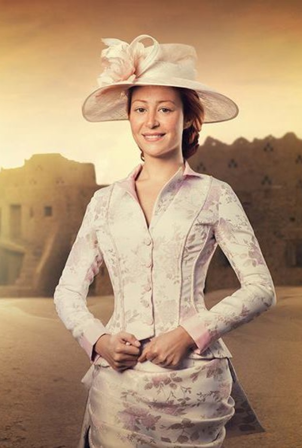 منة شلبي في دور كاترين