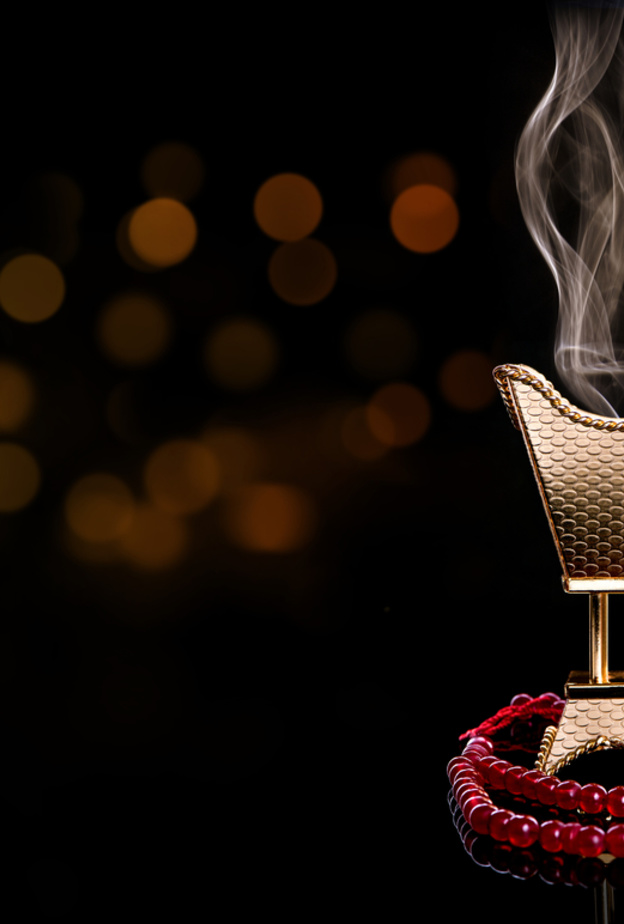 حكم شم البخور والعود والعطور في نهار رمضان