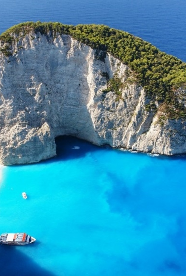 مغامرات شاطئية استوائية في كينيا