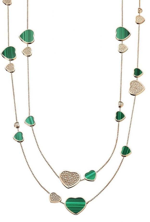 قلادة كارتييه من الأوبال الوردي والعقيق الأحمر واليشب الأخضر