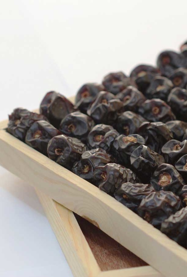 تحضير صديق للبيئة من التمر لاستخدامها في علاج الخلايا السرطانية