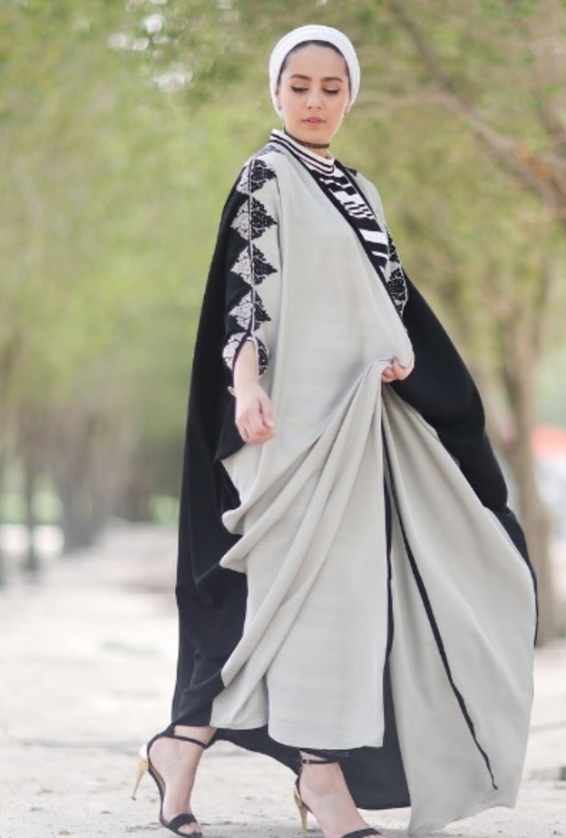 فاطمة حسام بعباية مميزة