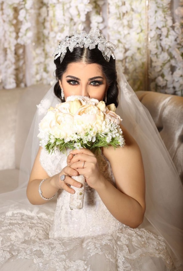 لقطة عروس بكاميرا المصوره حنان محمود