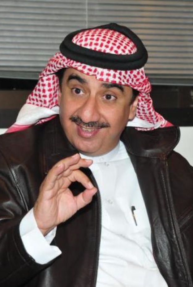 علي السبع في مسلسل من أجلها.