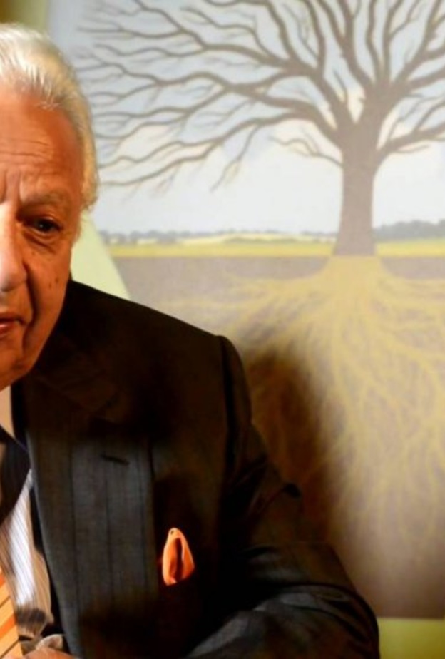 احمد عكاشة يشيد بدور الشيخ محمد بن راشد في ترسيخ معنى السعادة 