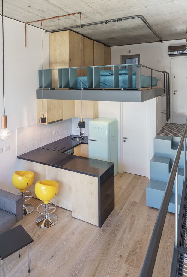 الحفاظ على السقف البيتوني في ديكورات شقق مودرن صغيرة المساحة