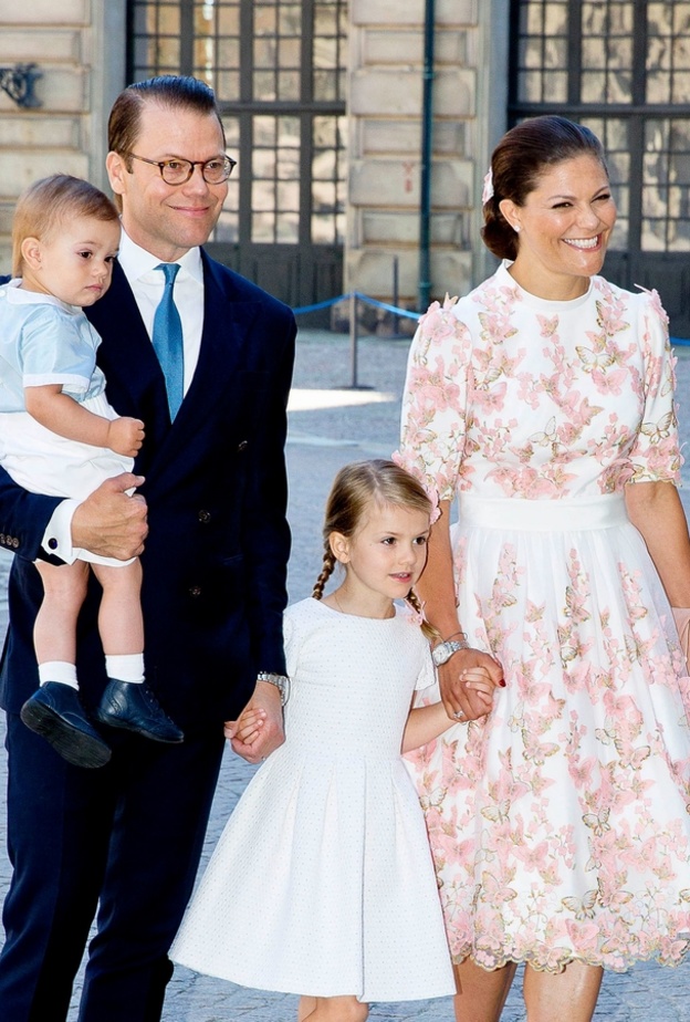 العائلة السويدية المالكة تحتفل بعيد ميلاد الأميرة فيكتوريا