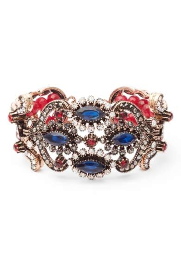 عقود الشوكر من تصميم ساره نوري Sareh Nouri