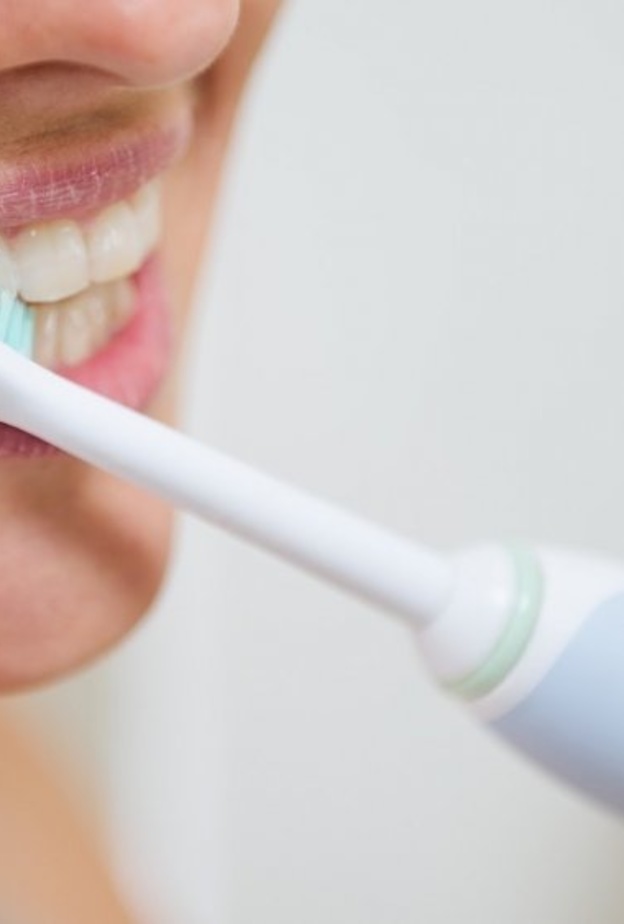 مخاطر فرشاة الأسنان ستفاجئك