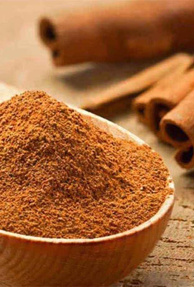 فوائد القرفة في علاج آلام الدورة الشهرية فعالة