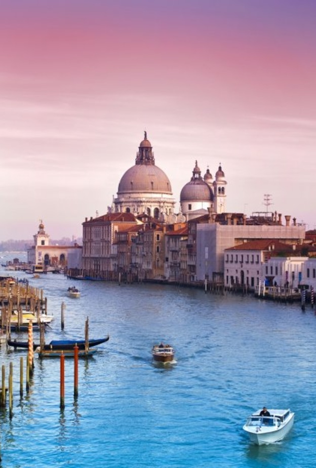 المغامرات في ايطاليا تناسب مواليد مارس