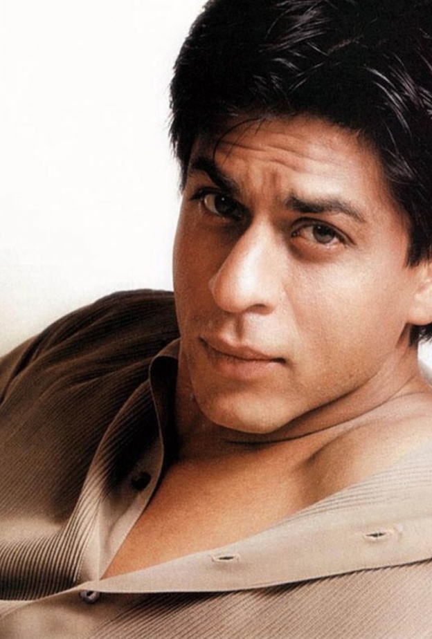 هل فقد شاروخان سحره على شباك التذاكر؟