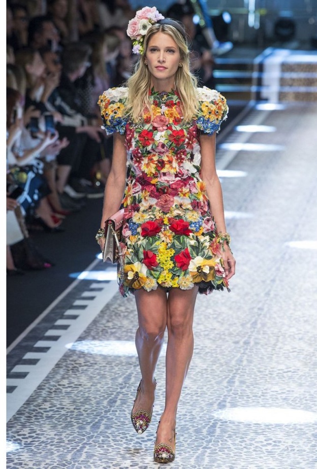 أحدث الازياء المشجرة وجلد النمر من مجموعة دولتشي اند غابانا 2017