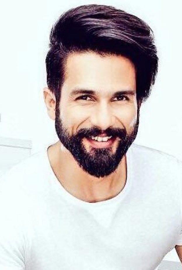 شاهيد كابور يوجه الشكر لمعجبيه في ذكرى مرور 14 على بداية عمله في بوليوود