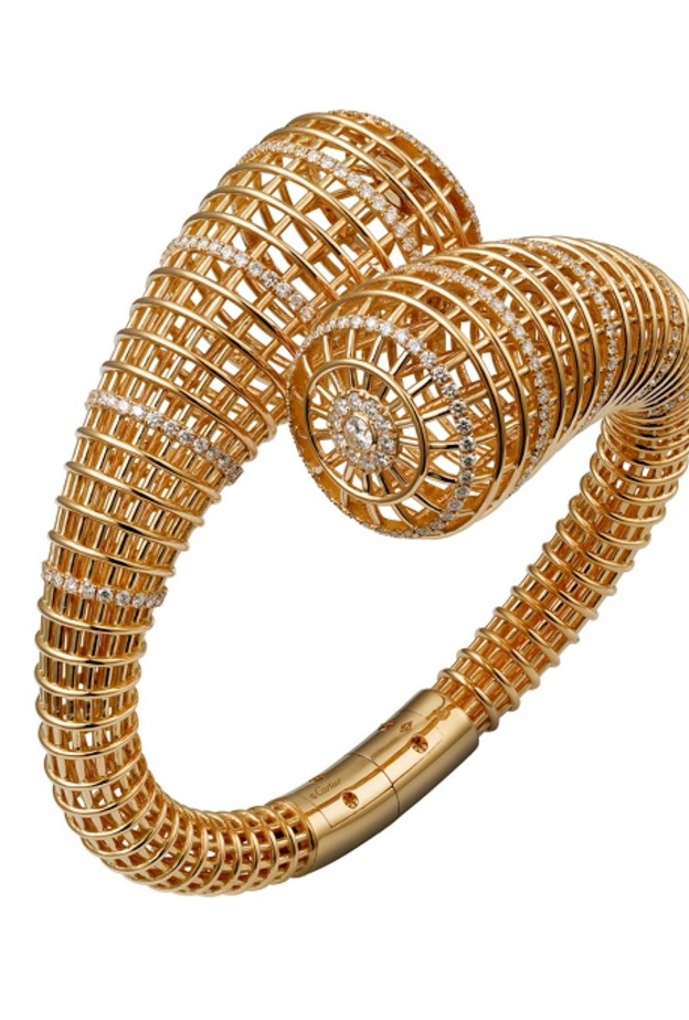 أسوارة كارتييه من الذهب الوردي والماس