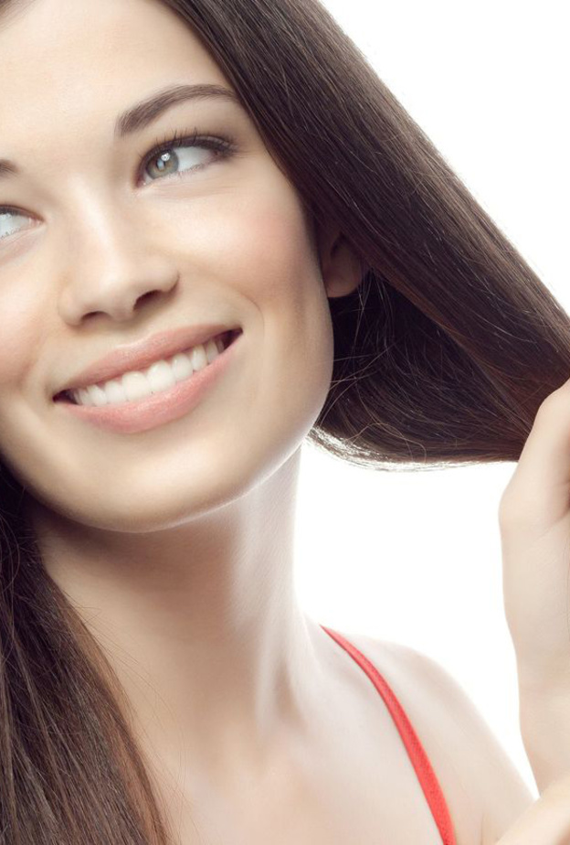 يحتوي البيض على الكثير من البروتينات التي تشكل عامل أساسي في تكوين الشعر